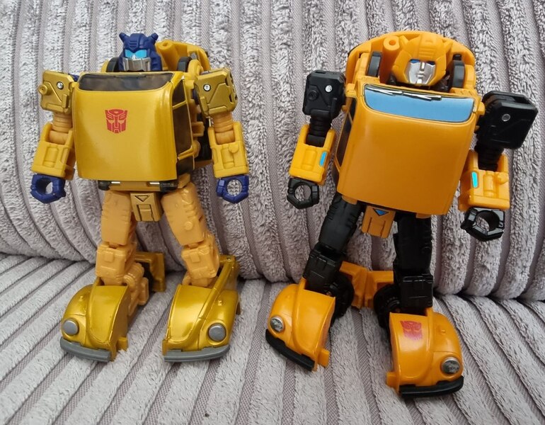 Transformers Legacy Buzzworthy Bumblebee Creatures Collide 4 Pack Image  (6 of 30)